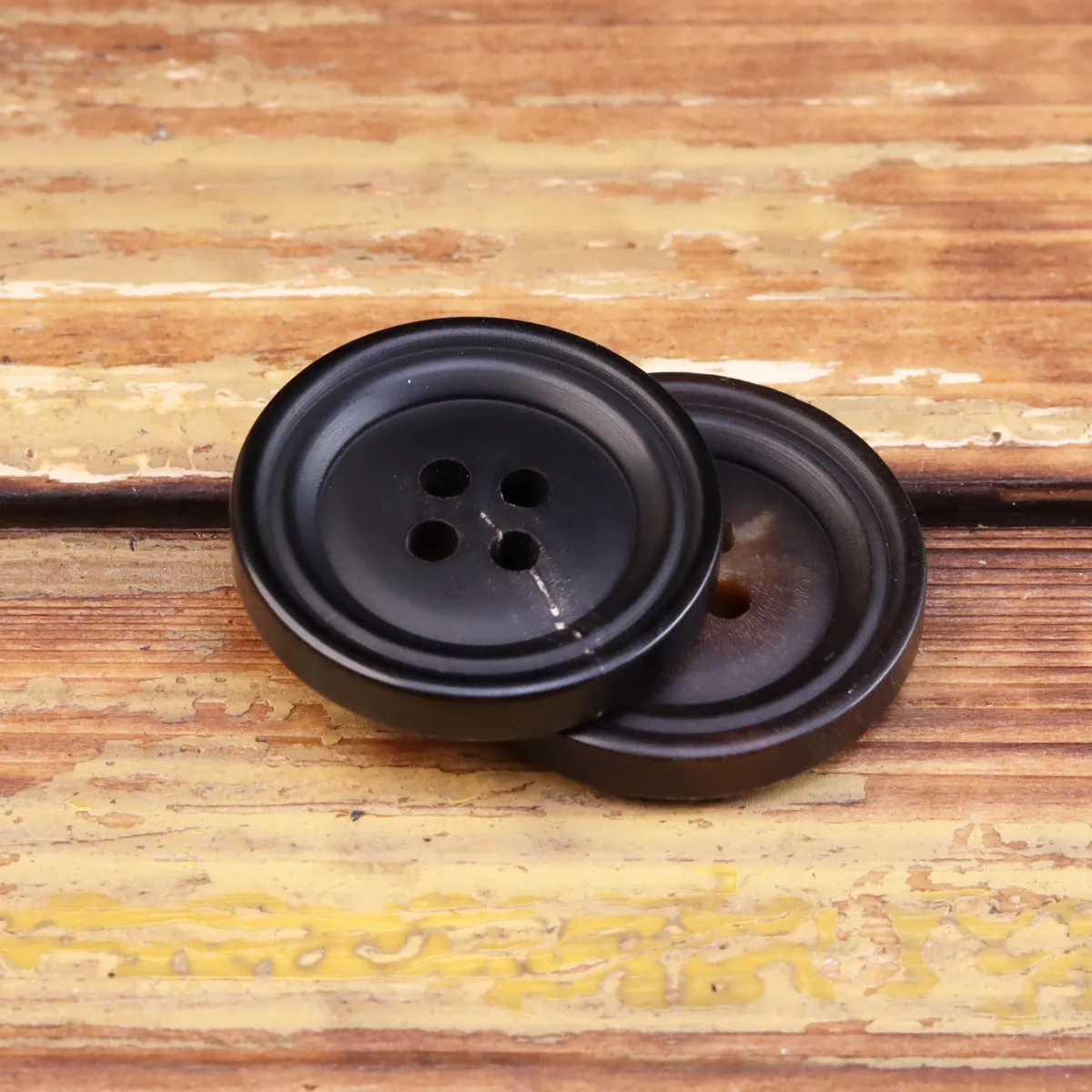 15-25mm Black Coffee Double-Circle Matte Retro Horn Buttons 25 Pack