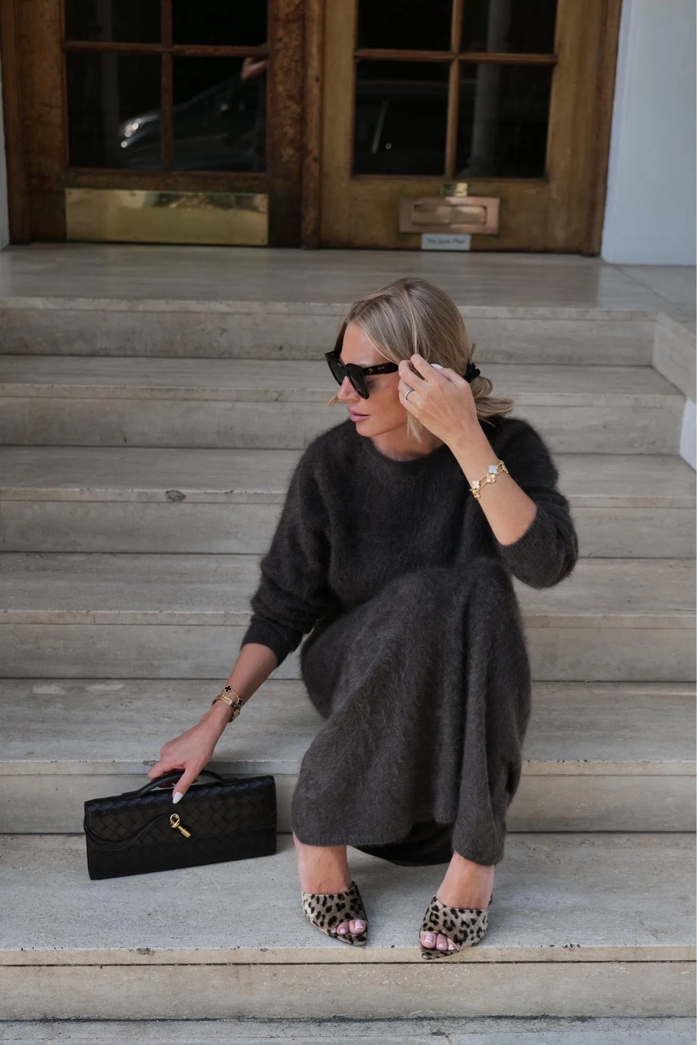almada label Brown Zoe Crewneck Cashmere Jumper UK S
