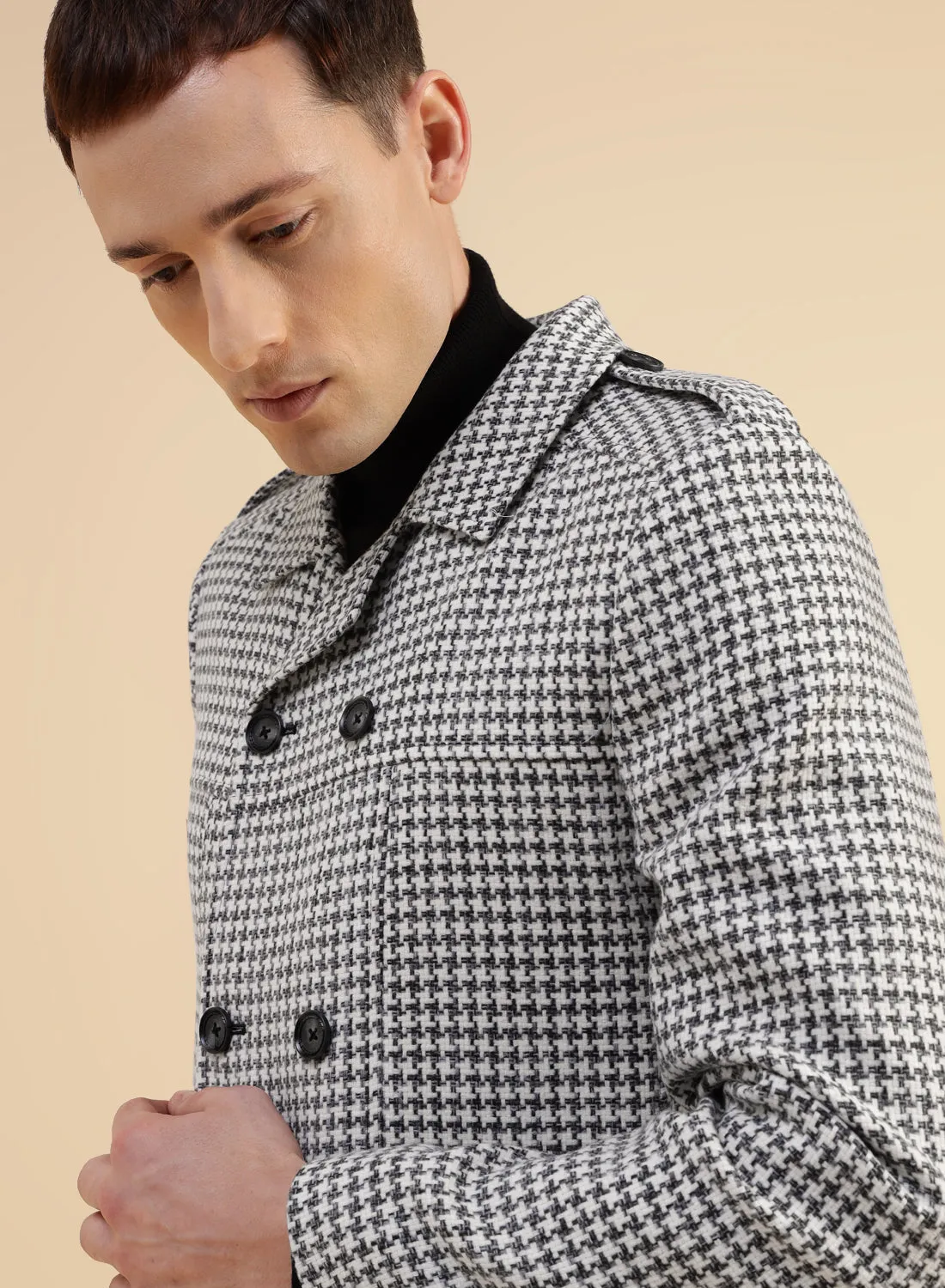 Black & White Tweed double-breasted Houndstooth Short Coat