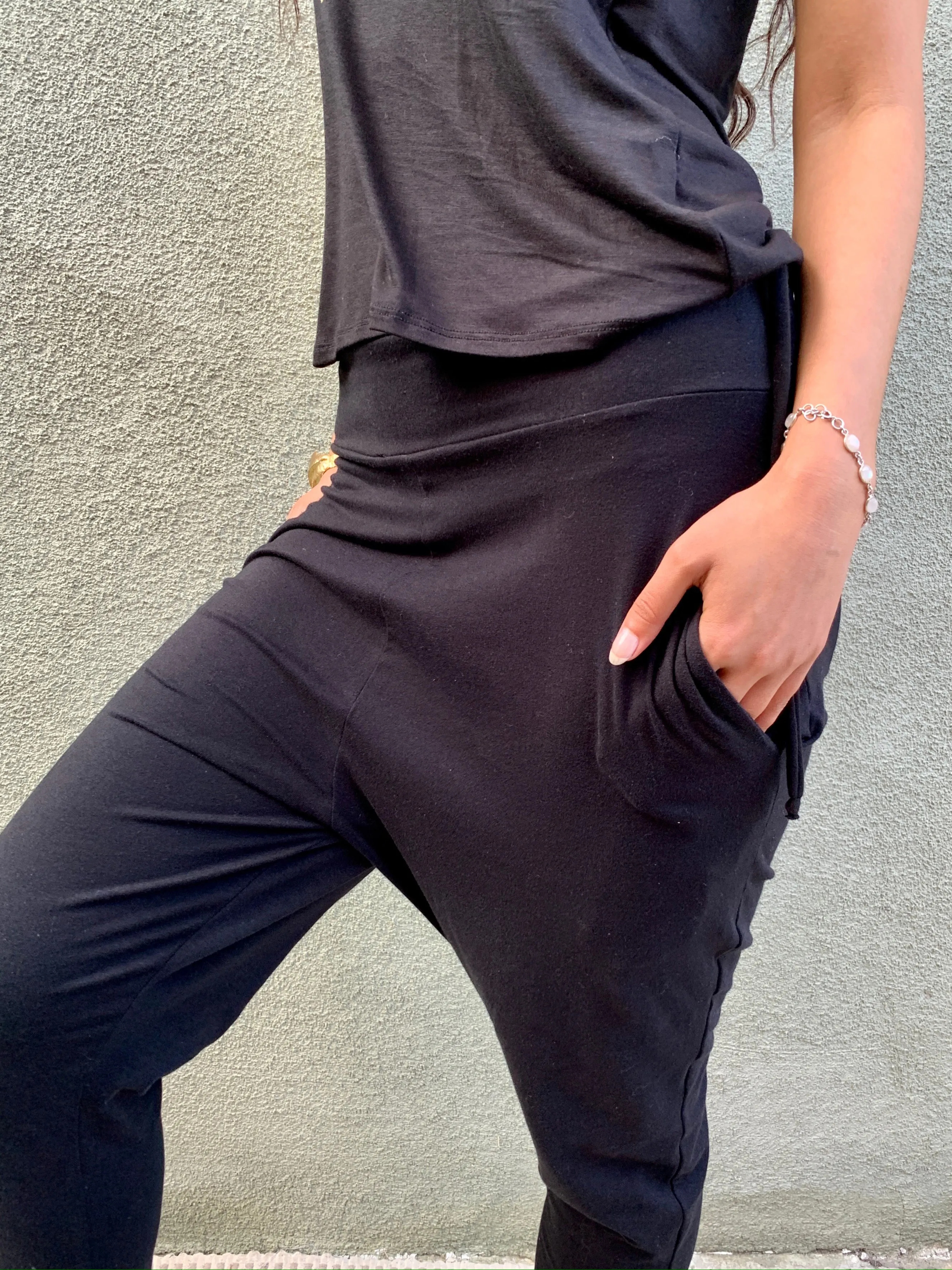 Black Basic | Jogger Pant | Her