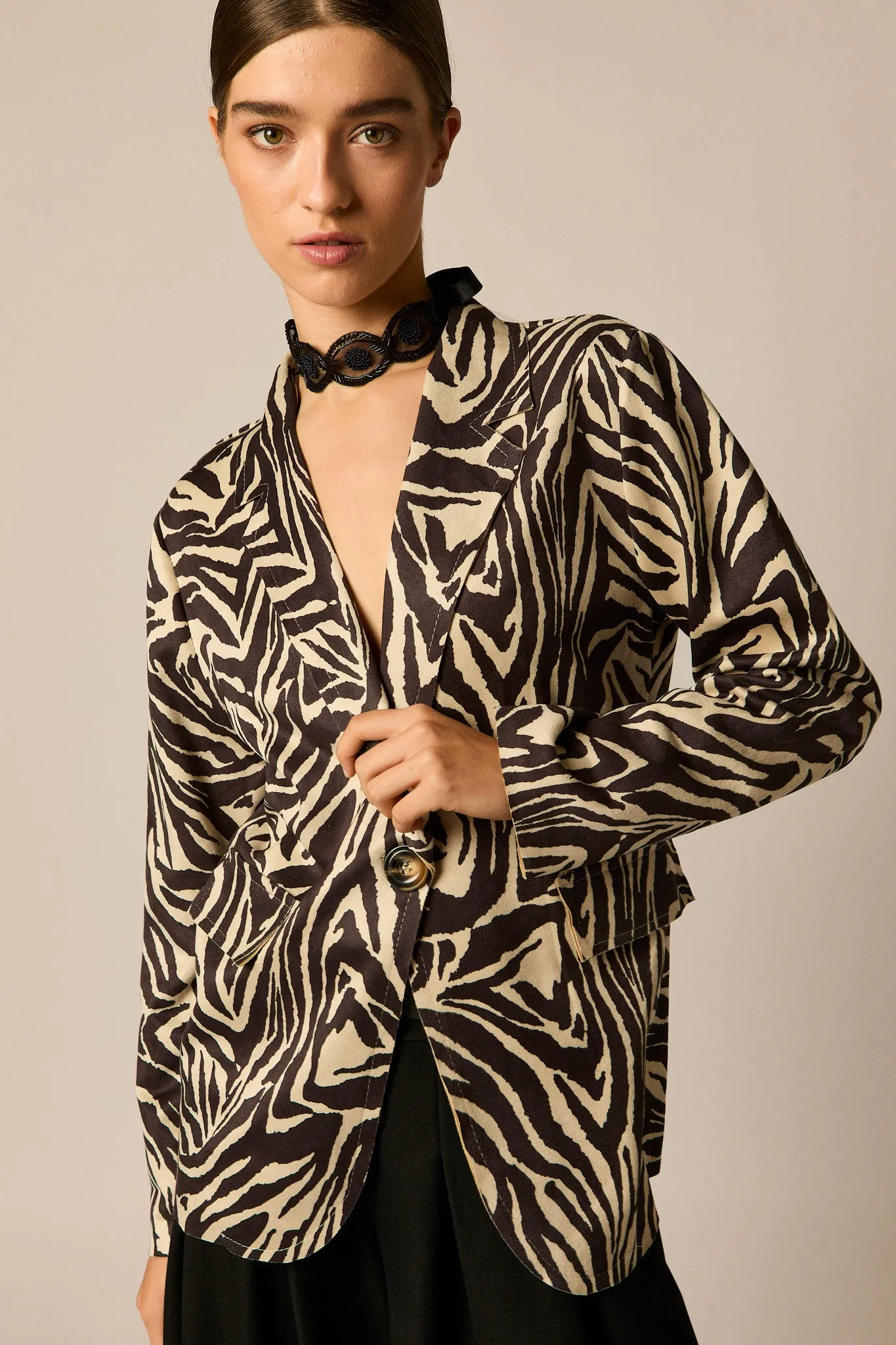 Blazer estructura print cebra bicolor