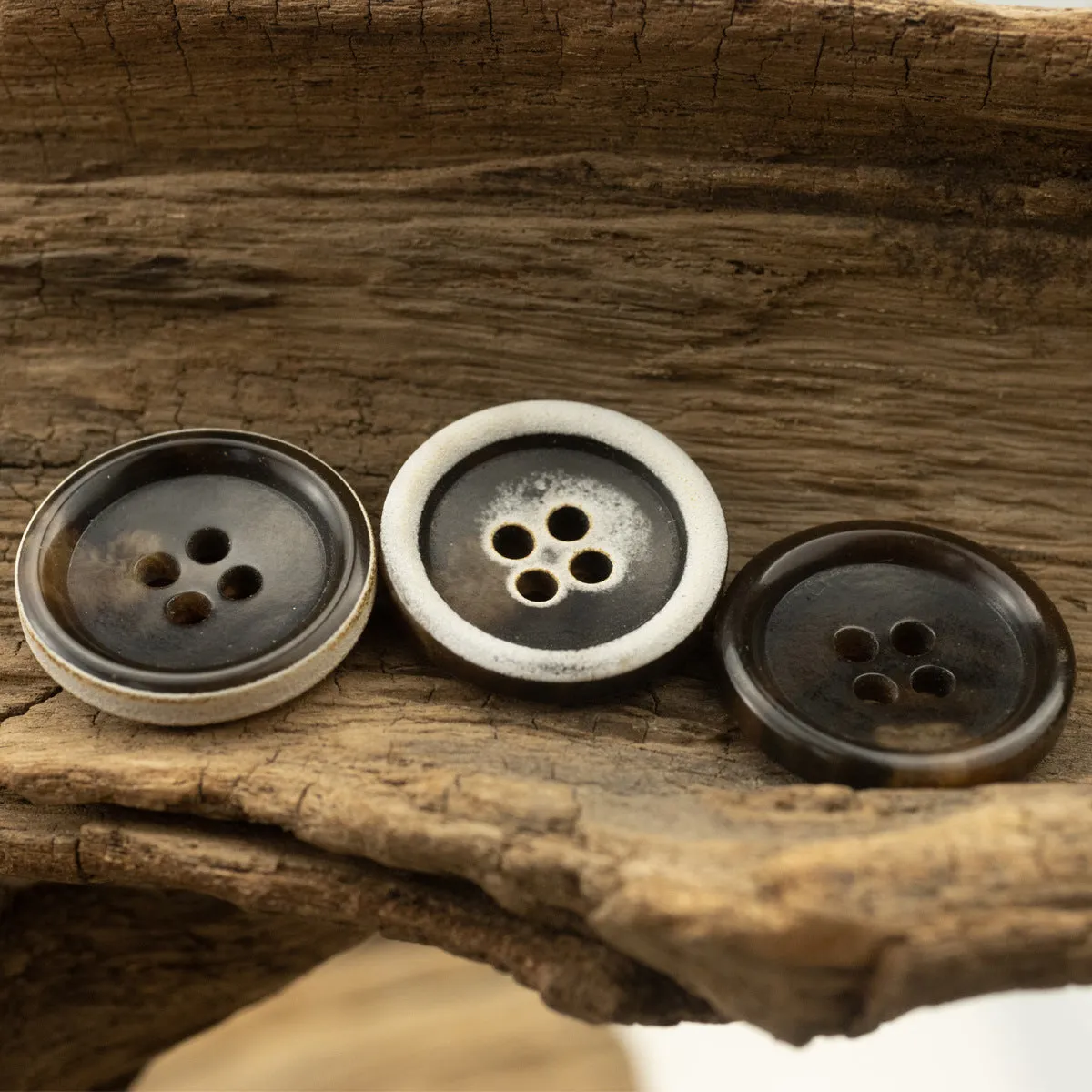 Burnt-Edge Dark Brown Urea Buttons for Woolen Coats 30 Pack