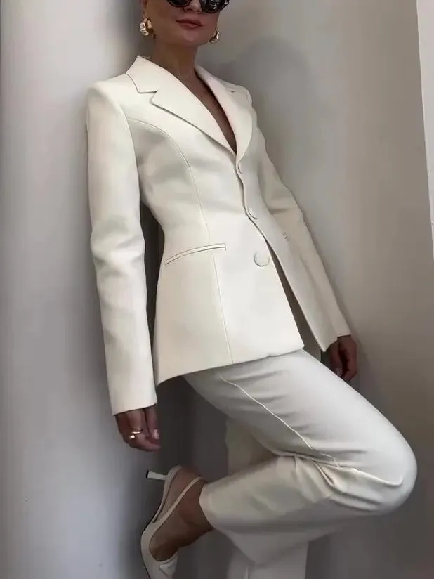 Classic Blazer  High-waisted Pants Suit - White Waist-cinched Ensemble