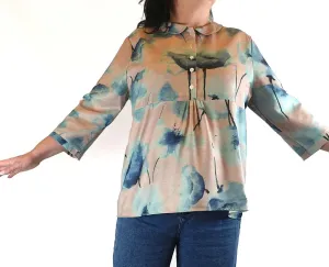 Colourful unique print shirt with peter pan collar size 3XL (best fits size 16)