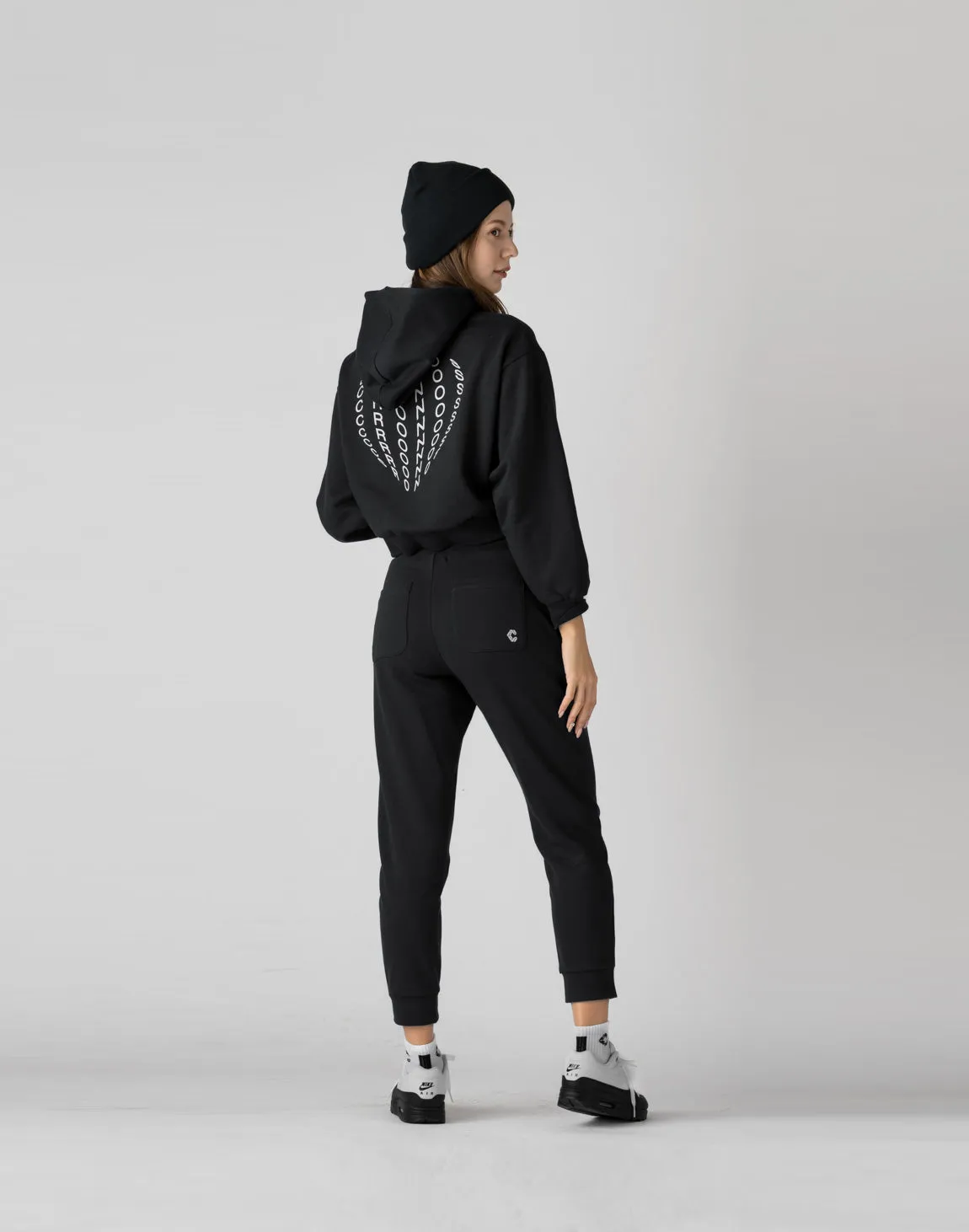 CRONOS WOMEN HEART LOGO SWEAT PANTS【BLACK】