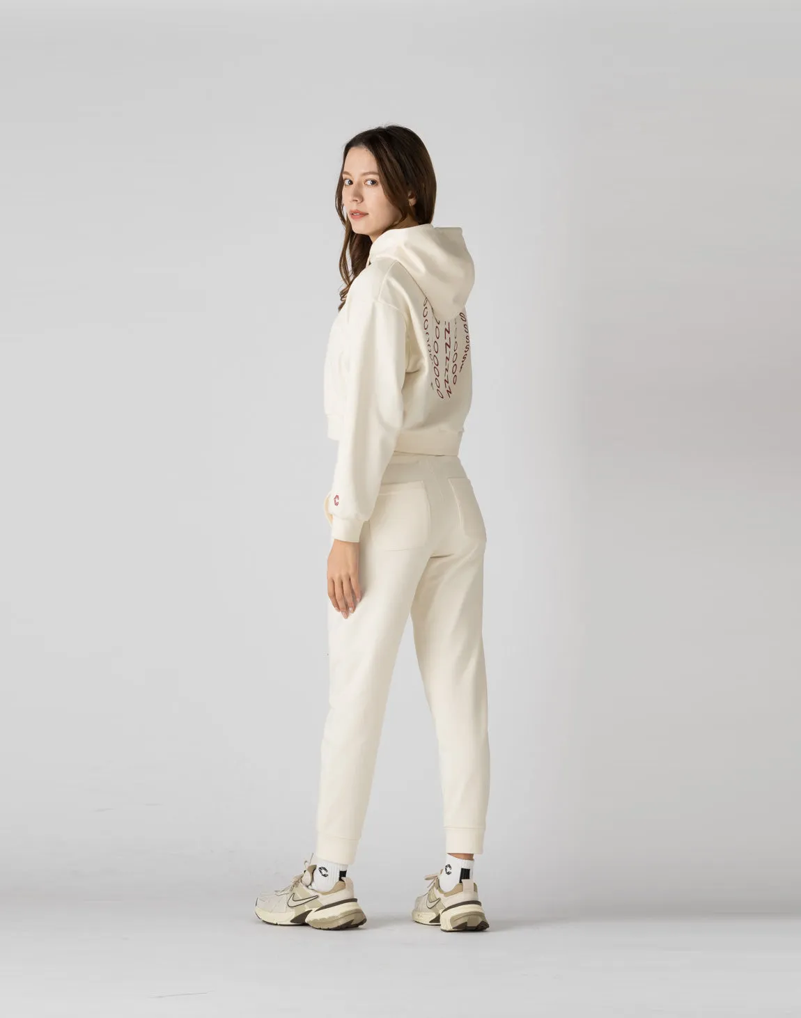 CRONOS WOMEN HEART LOGO SWEAT PANTS【WHITE】