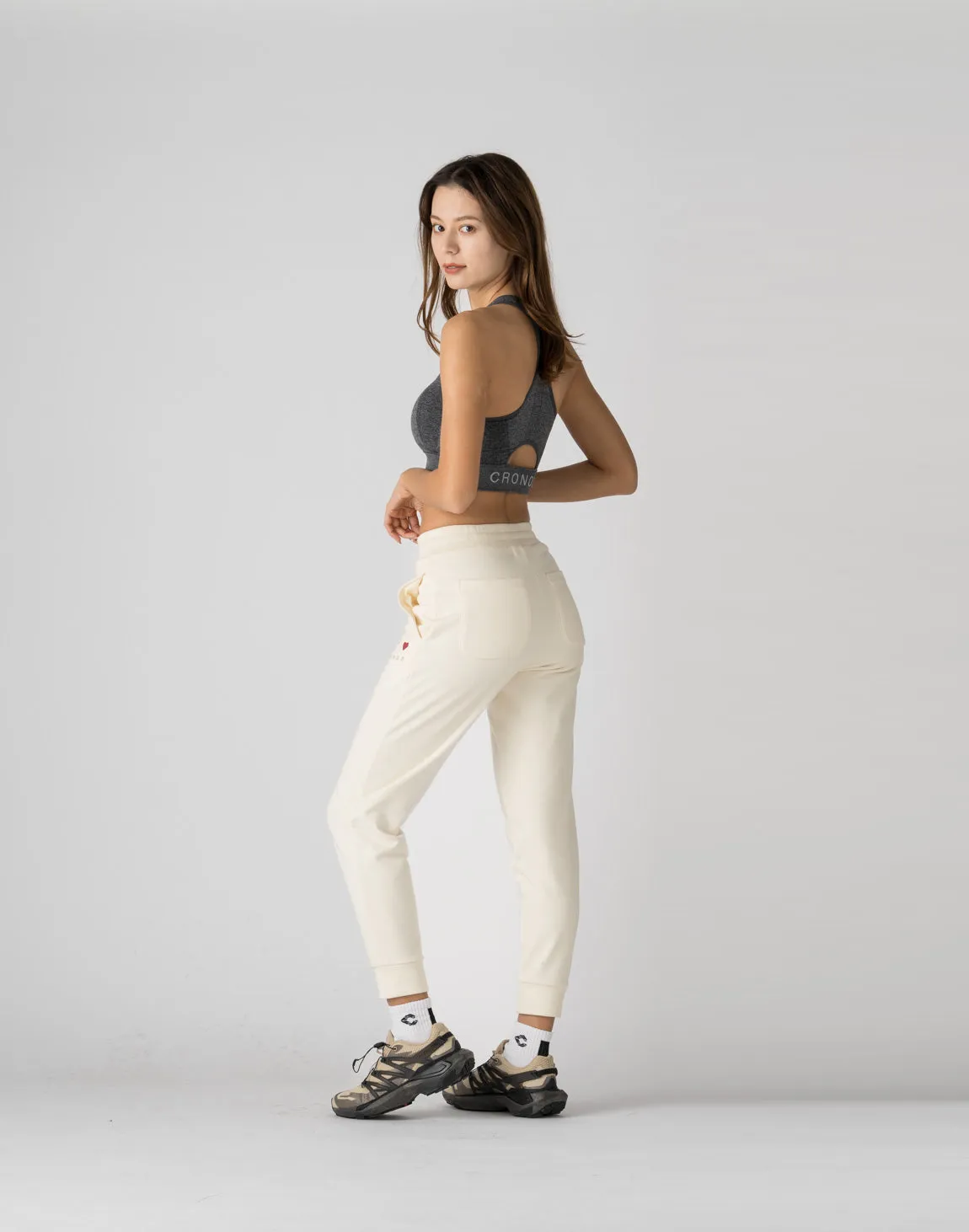 CRONOS WOMEN HEART LOGO SWEAT PANTS【WHITE】