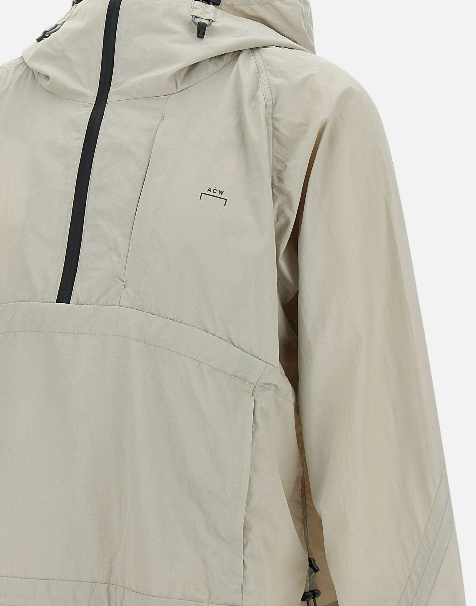 En kall vägg balfron anorak sand vindbrytare