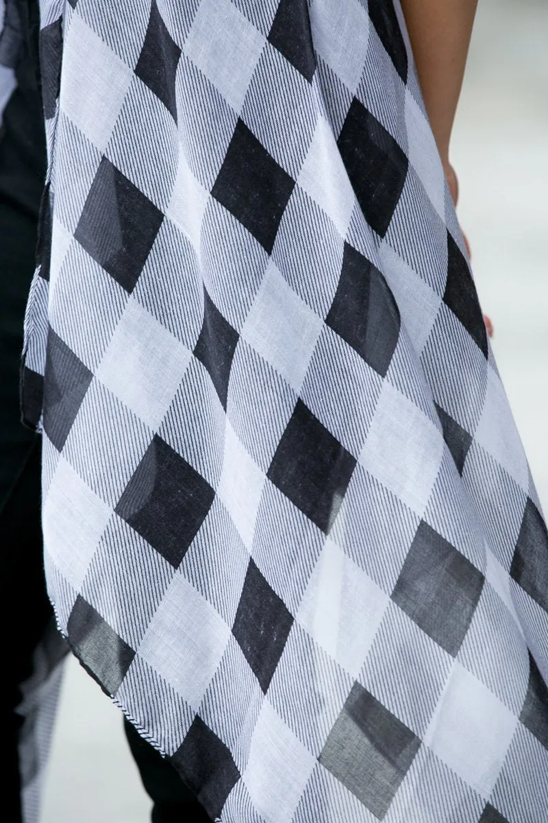 Hdf2567bk - Black Plaid Knee Length Kimono Cardigan