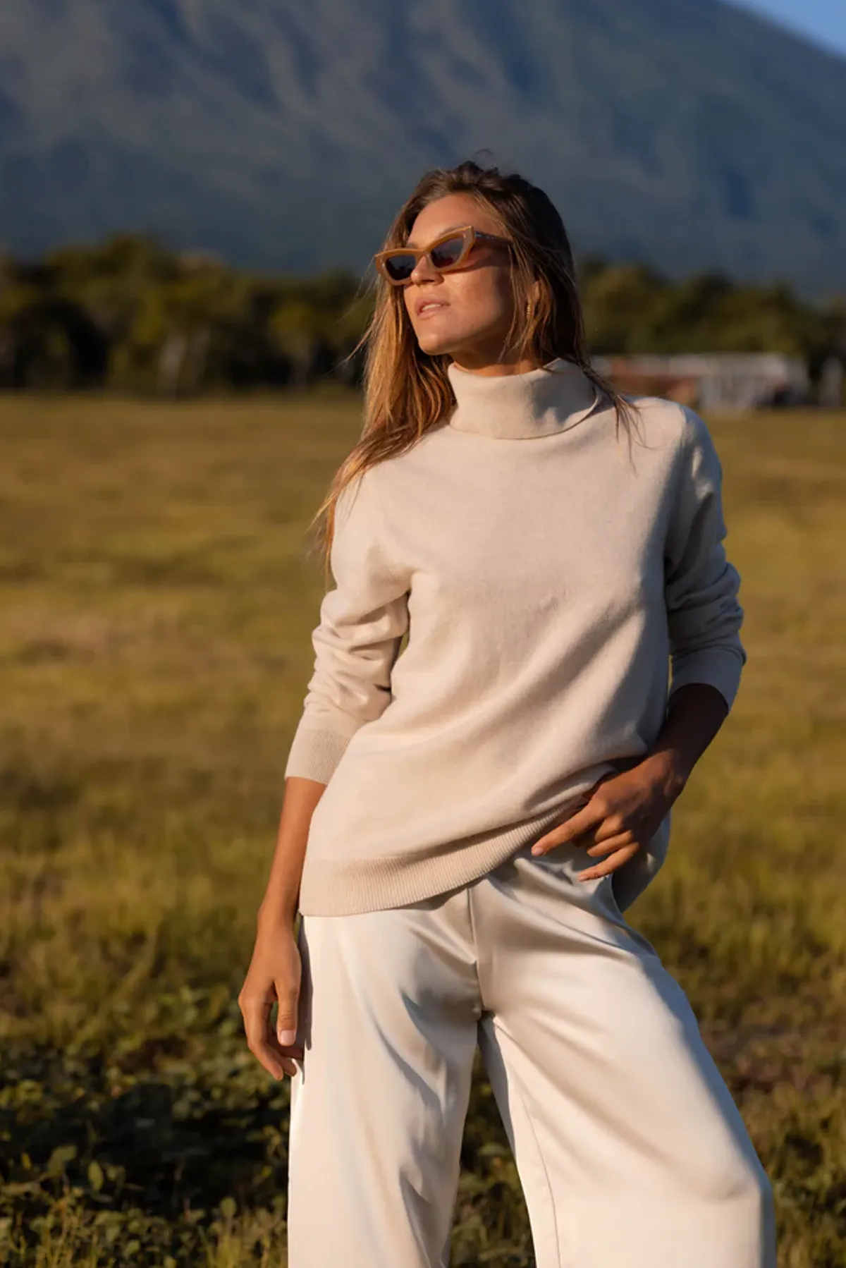 KENDRA SWEATER