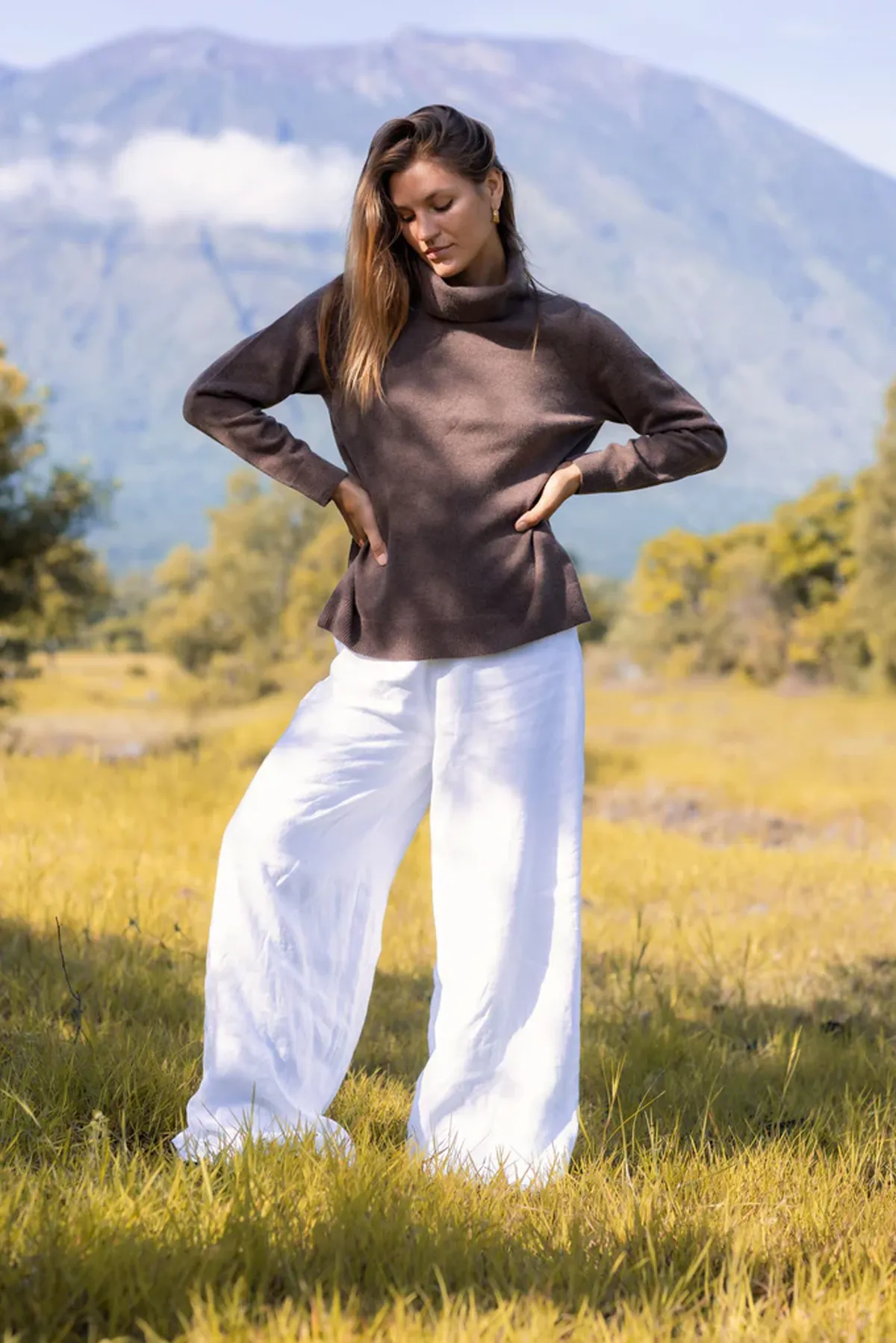 KENDRA SWEATER
