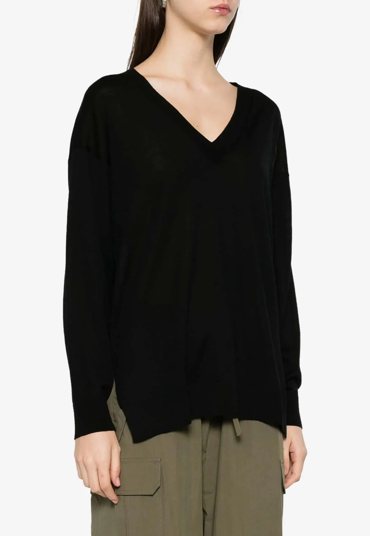 Linfa V-Neck Wool Blend Sweater