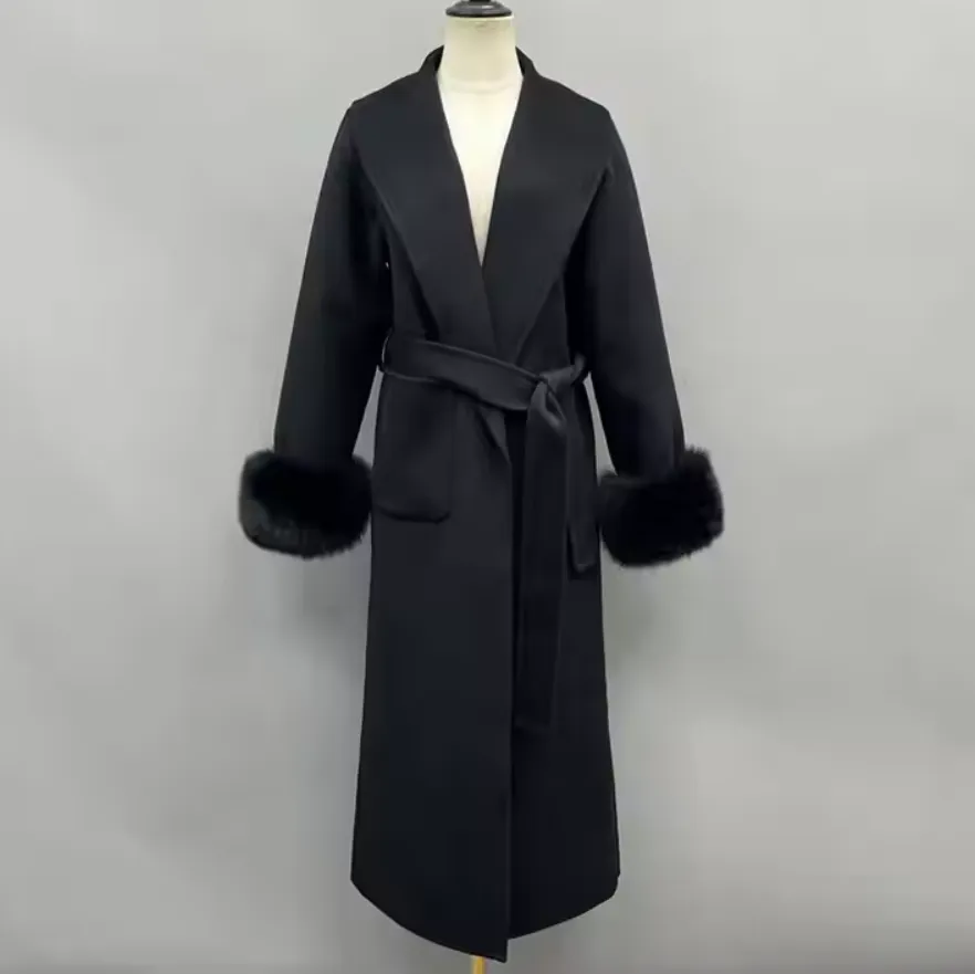 Loray | Cashmere Wool Coat with Fox Fur Cuffs