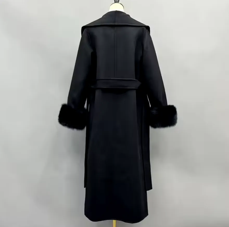 Loray | Cashmere Wool Coat with Fox Fur Cuffs