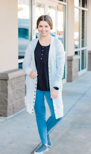 Oh Snap Cardigan in Ivory