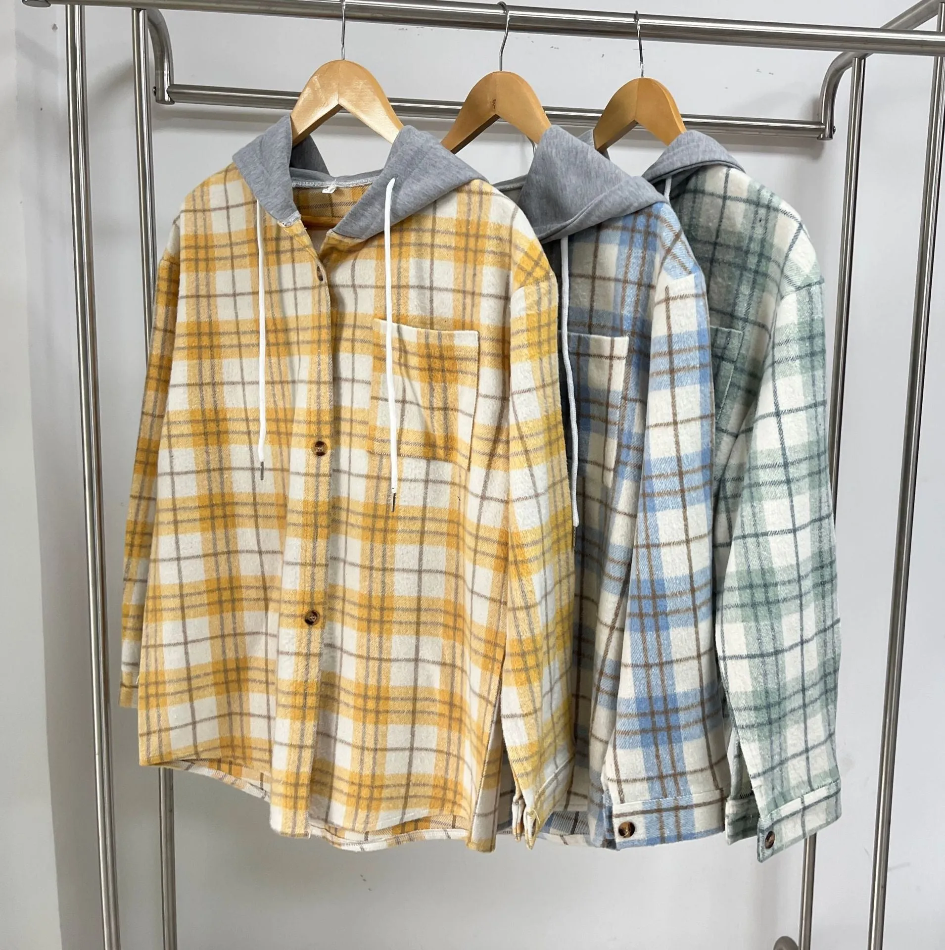 Plaid Contrast Color Hooded Long-Sleeved Loose Woolen Coats Wholesale Womens Clothing N3824082900035