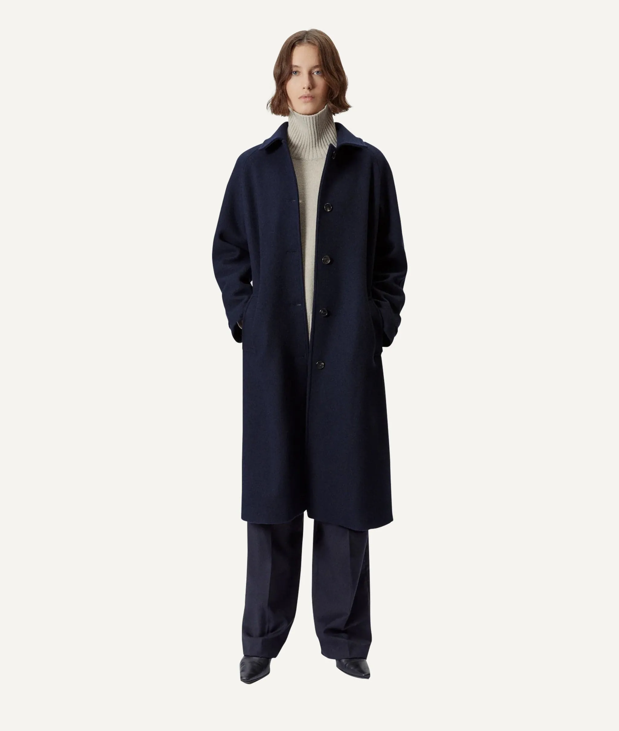 The Woolen Coat