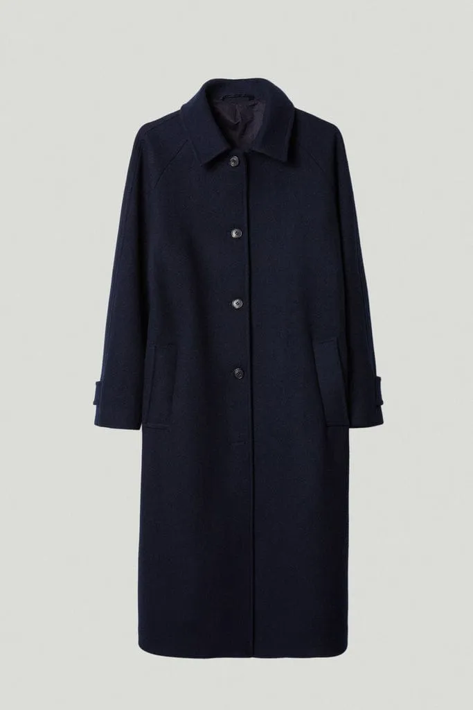 The Woolen Coat
