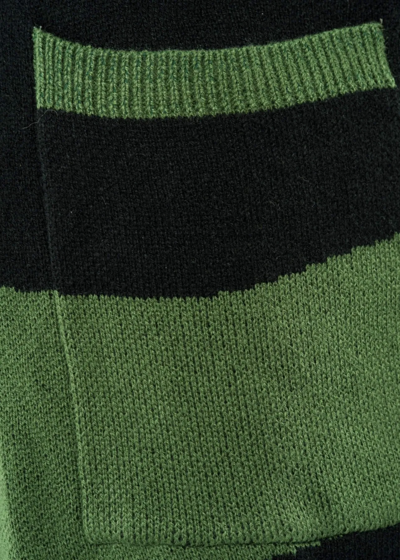 Tidal Cardigan Black Green