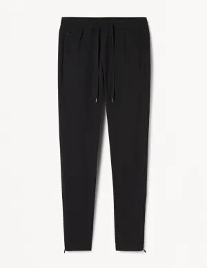Turf Jogger: Black
