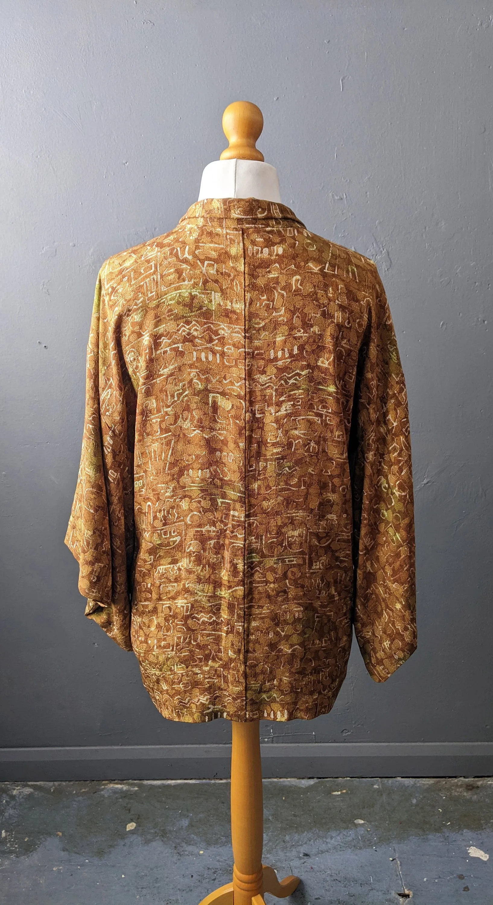 Vintage Chirimen Haori Jacket, Japanese Kimono Robe with Hieroglyphs