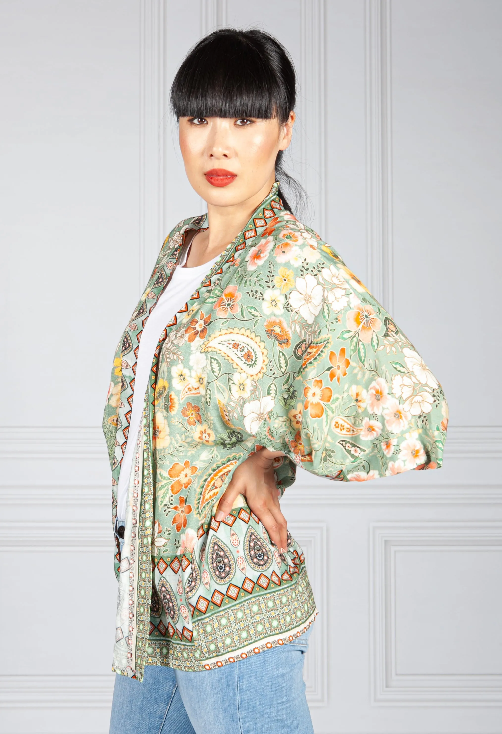 Vintage Floral Kimono Style Cardigan in Green