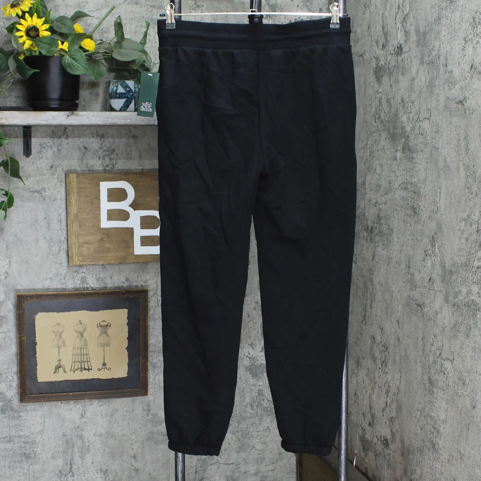 Wild Fable Women's High-Rise Vintage Jogger Sweatpants 548340
