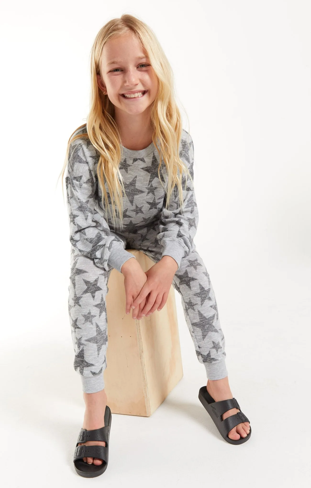 Z Supply Girls Camo Star Slub Jogger - Heather Grey
